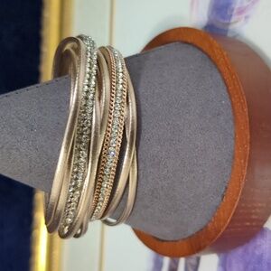 Rhinestone Leather Magnetic Clast Bracelet